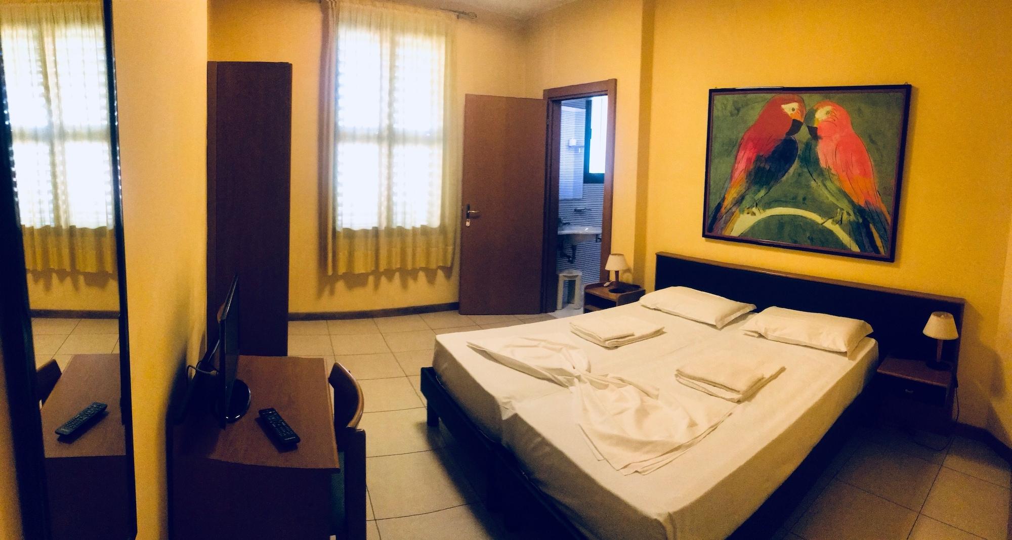 Hotel Martello Marghera Bagian luar foto