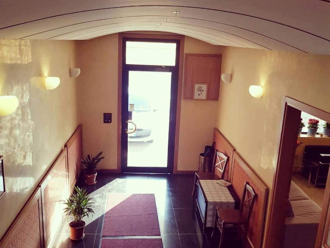 Hotel Martello Marghera Bagian luar foto